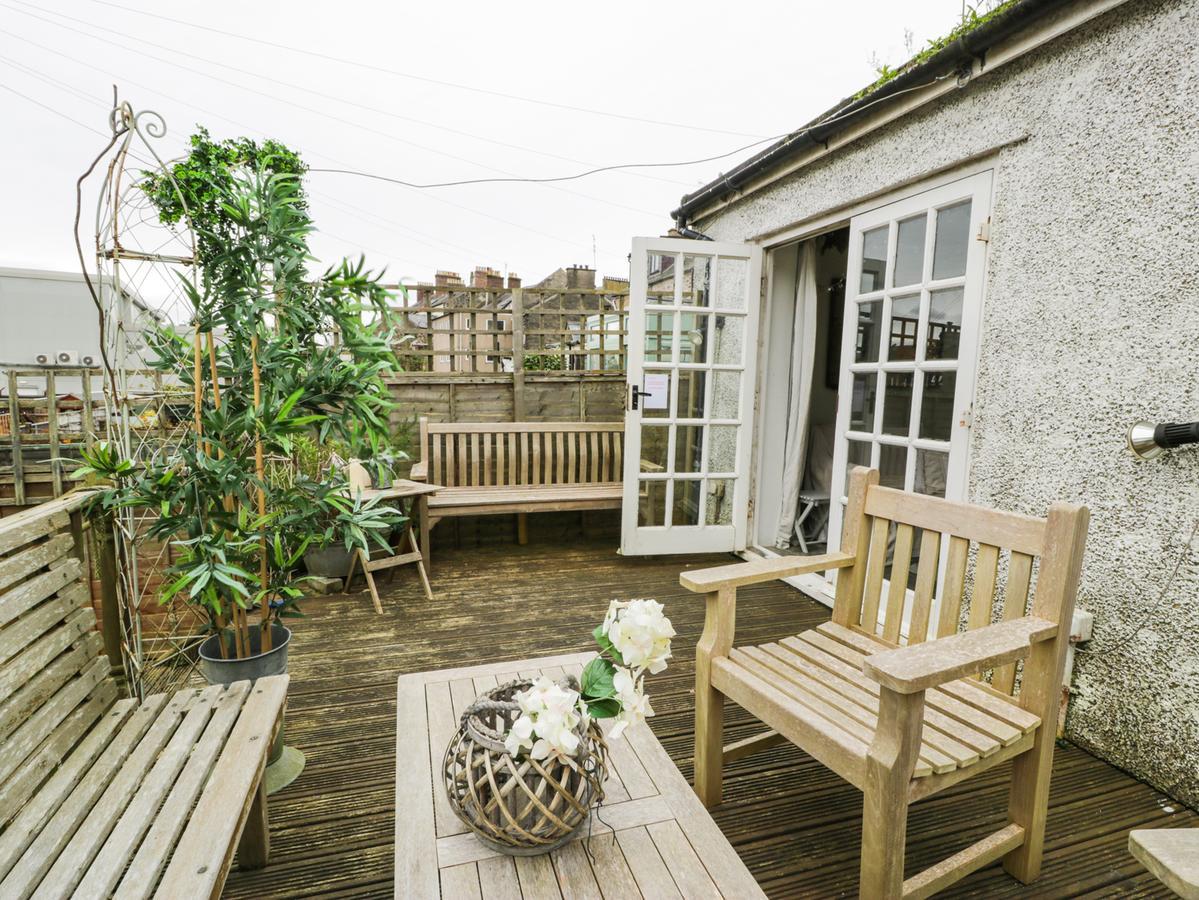 19A Kingshead Street Villa Pwllheli Bagian luar foto